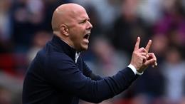 Arne Slot vượt trội Klopp và Pep Guardiola